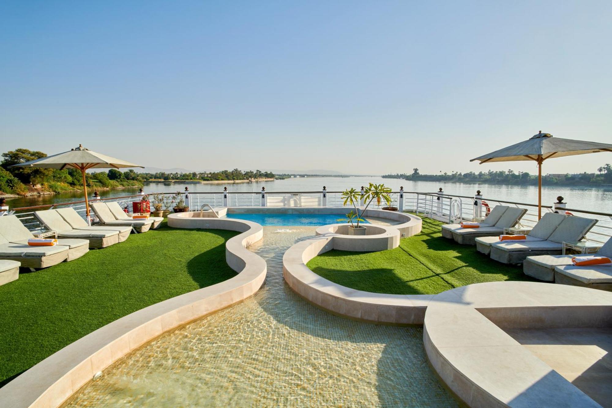 Moevenpick Royal Lotus Nile Cruise, Every Monday Four Nights From Luxor, Every Friday Three Nights From Aswan - Including Excursions & Sightseeing Exterior photo